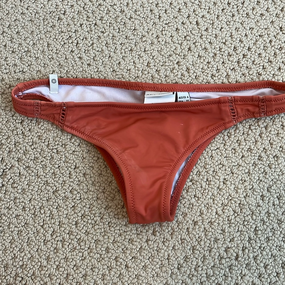 Rhythm livin my cheeky terracotta bikini bottom, XS
